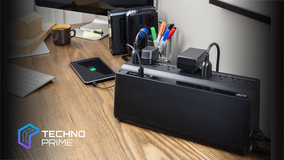 Energía sin interrupciones: Unidad Back-UPS ES de APC by Schneider Electric BE850M2-LM, ideal para oficinas híbridas.